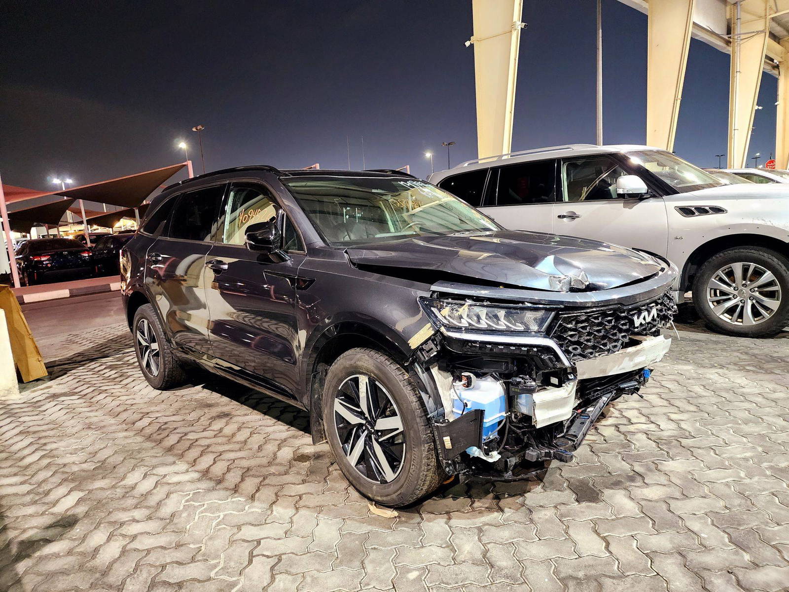 2022 KIA SORENTO — 54732 Miles — Lot 40945267 — Ind. 12 - Marhaba Auctions Used Cars - Image 4
