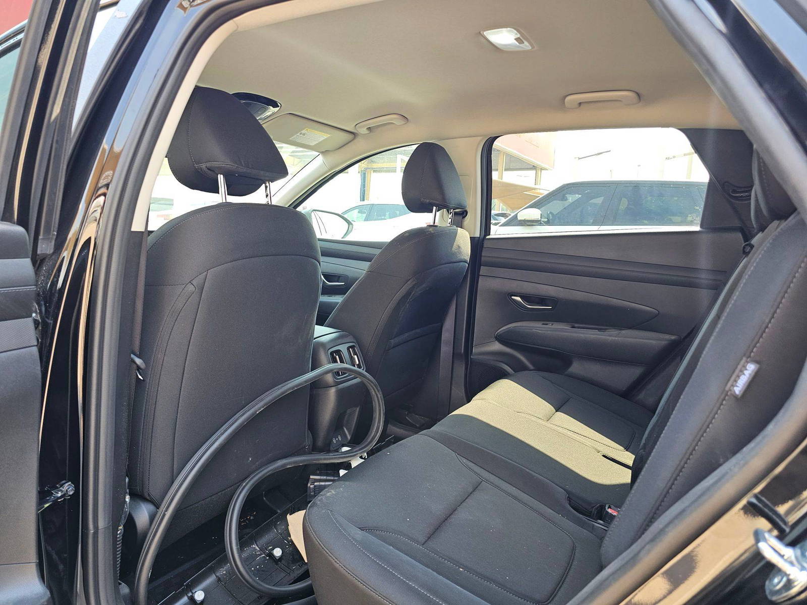 2025 HYUNDAI TUCSON — 14830 KM — Lot 9SH441828 — Souq - Marhaba Auctions Used Cars - Image 6