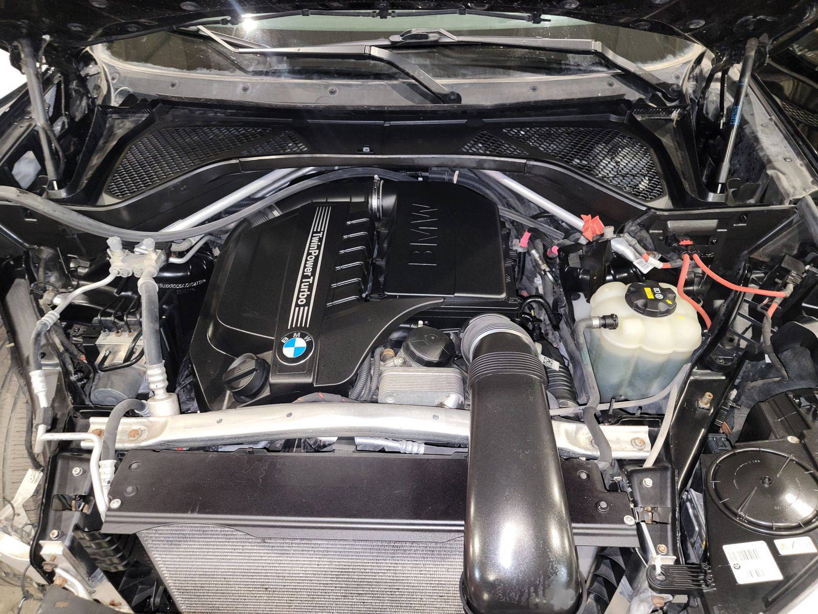 BMW X5 XDRIVE35I 2018 - Marhaba Auction Used Cars - Image 12