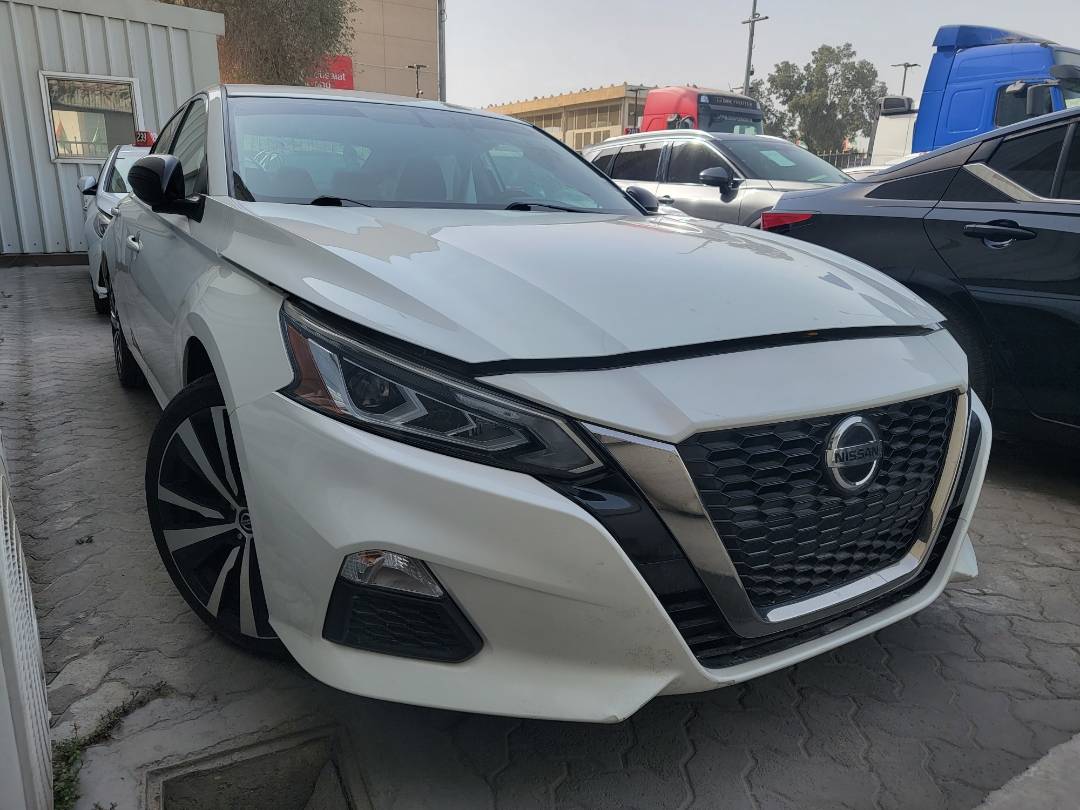 2019 NISSAN ALTIMA — 78150 Miles — Lot C131551 — Main - Marhaba Auctions Used Cars - Image 5