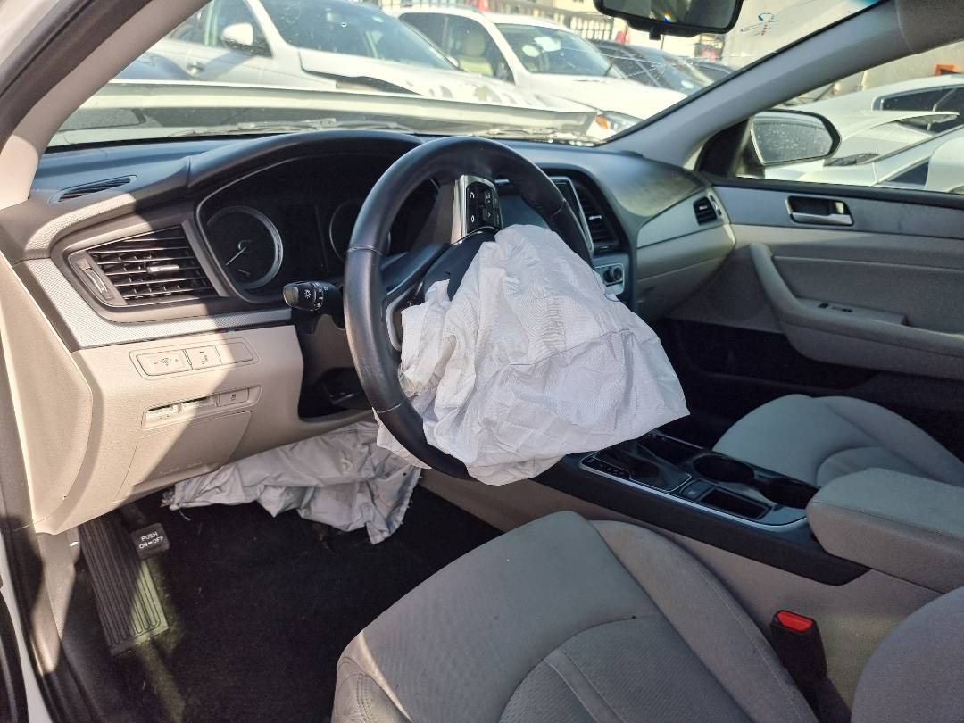 HYUNDAI SONATA 2018 - Marhaba Auction Used Cars - Image 6