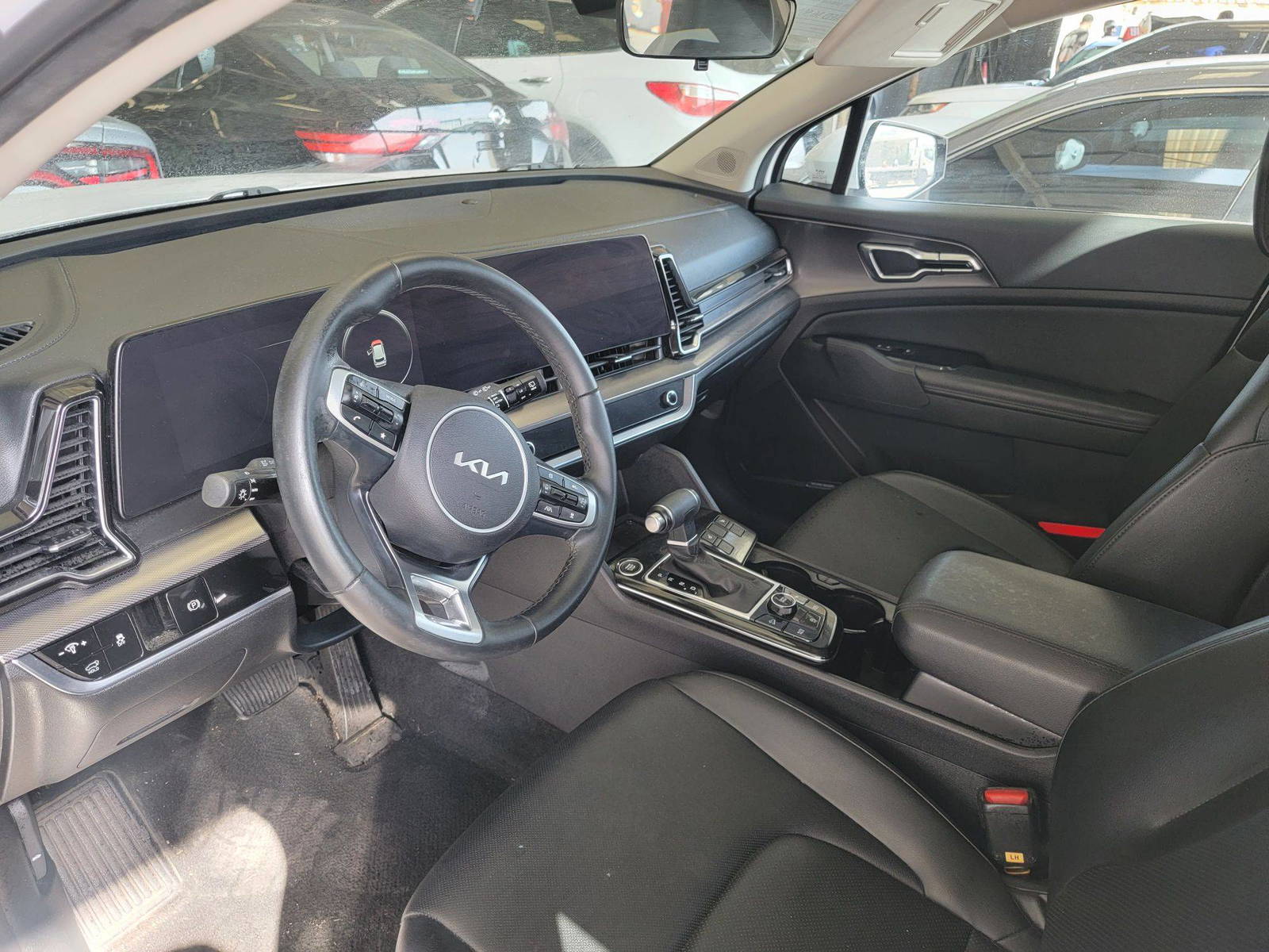 2023 KIA SPORTAGE — 32805 Miles — Lot PG126602 — Main - Marhaba Auctions Used Cars - Image 8