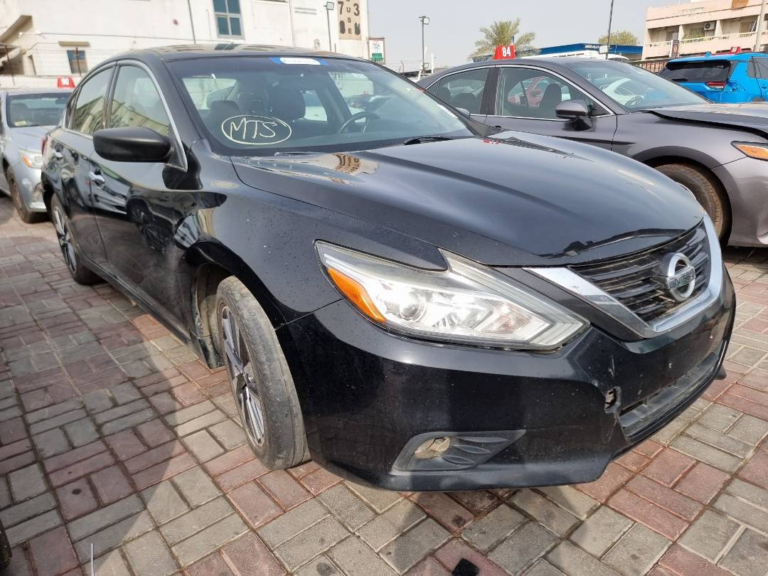 2017 NISSAN ALTIMA — 304651 Miles — Lot 321564 — Ind. 12 - Marhaba Auctions Used Cars - Image 5