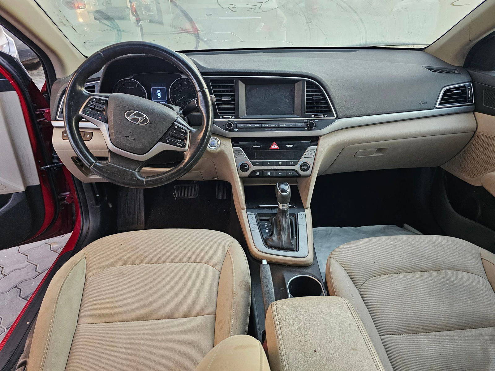 HYUNDAI ELANTRA 2017 - Marhaba Auction Used Cars - Image 4