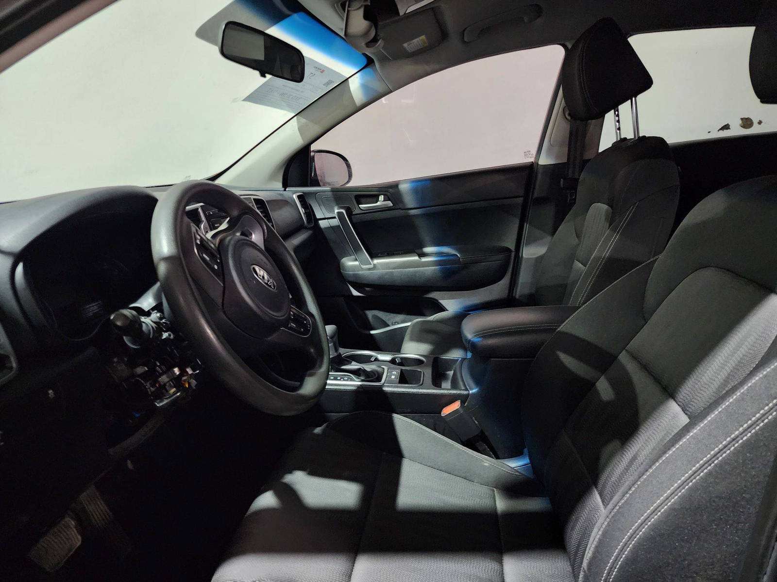 2019 KIA SPORTAGE — 111955 Miles — Lot 588496 — Souq - Marhaba Auctions Used Cars - Image 9