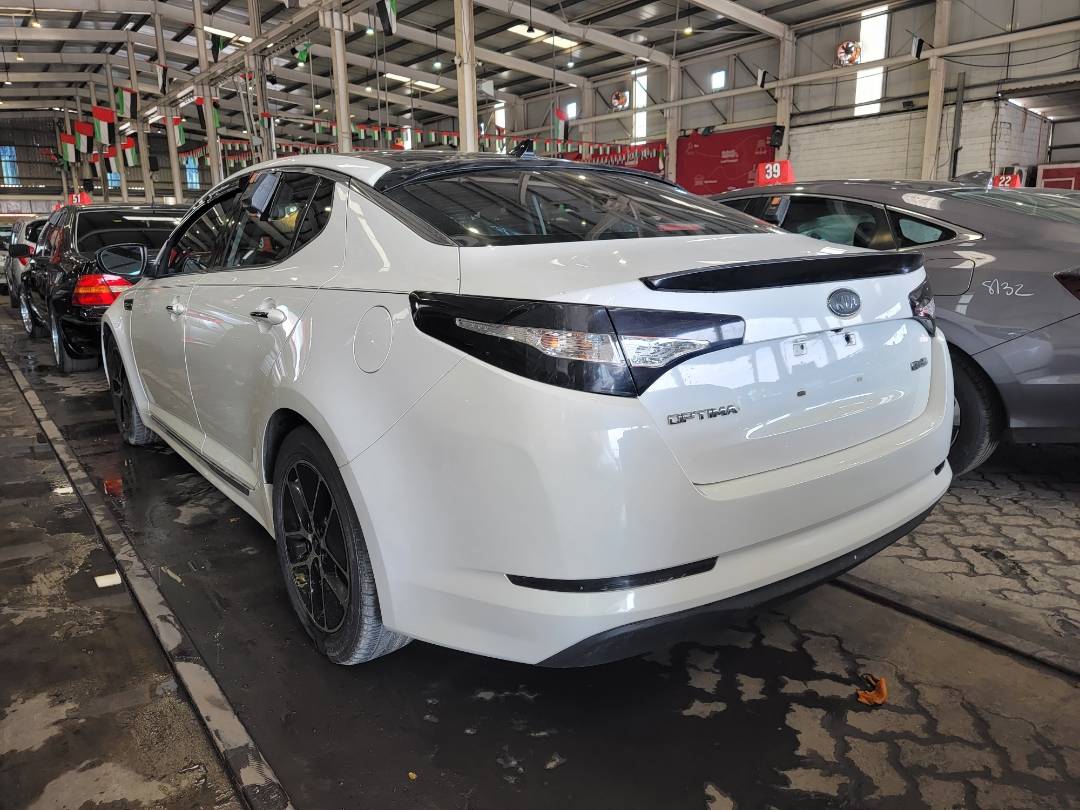 2011 KIA OPTIMA — 145226 Miles — Lot 5007987 — Main - Marhaba Auctions Used Cars - Image 4