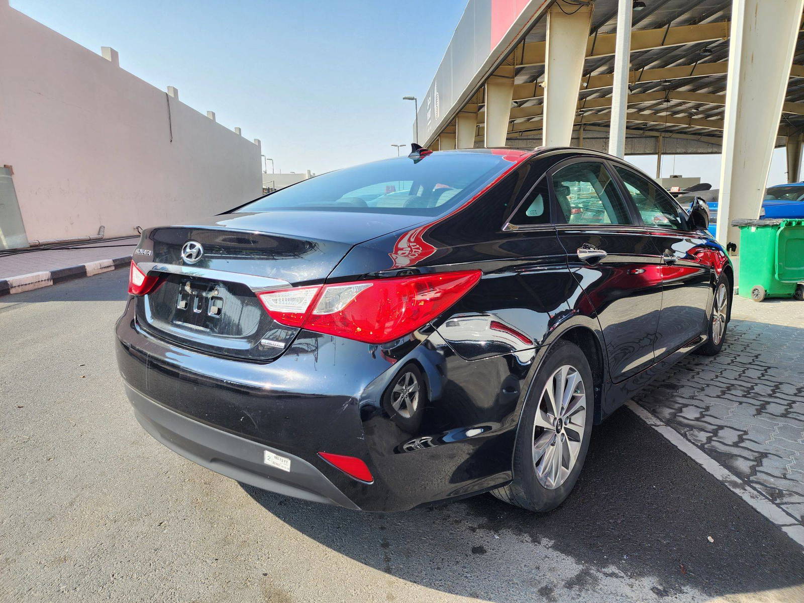 2014 HYUNDAI SONATA — 137017 Miles — Lot 55666874 — Souq - Marhaba Auctions Used Cars - Image 3