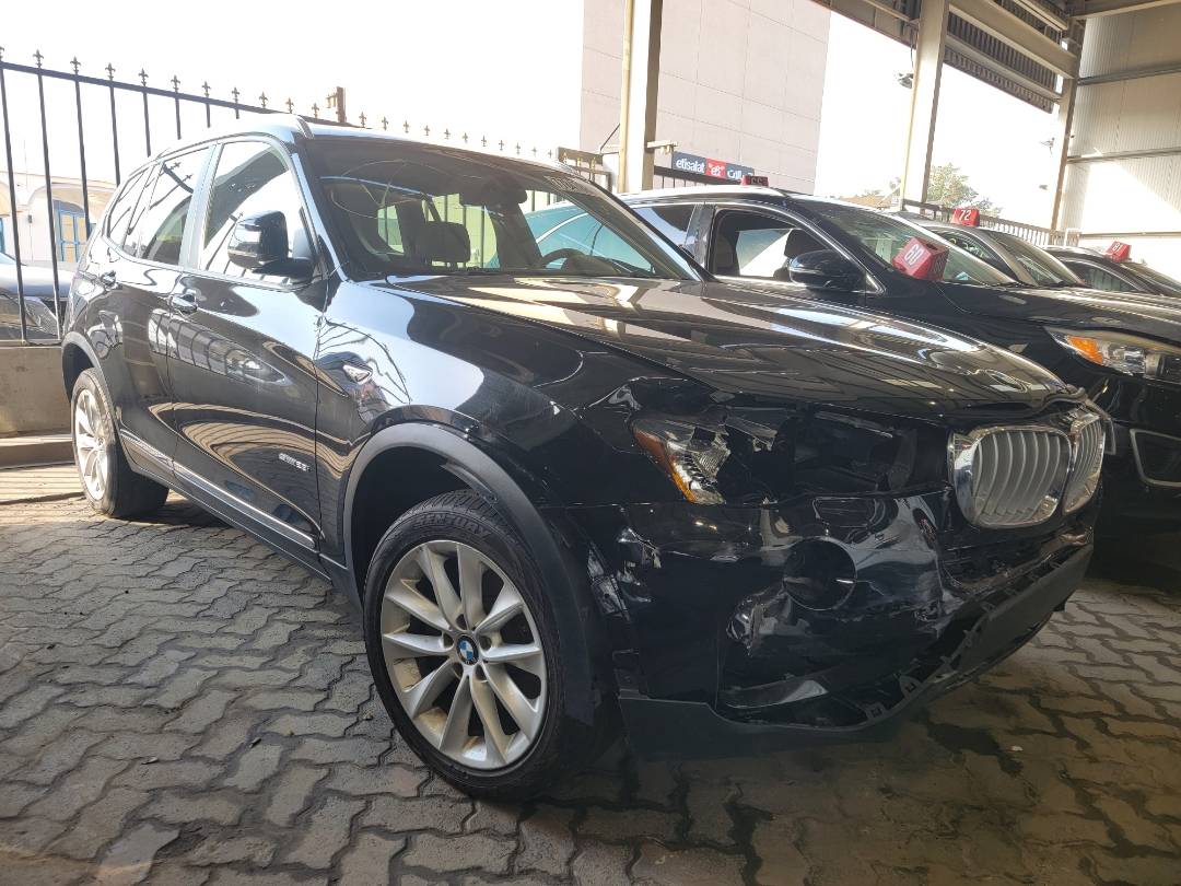 2017 BMW X3 xDrive28d — 97768 Miles — Lot 0V89994 — Main - Marhaba Auctions Used Cars - Image 5