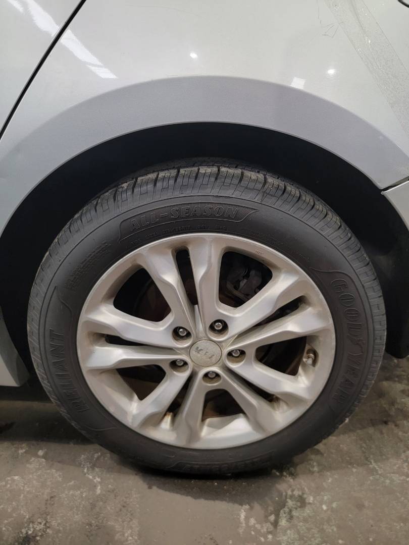 2012 KIA OPTIMA — 163680 Miles — Lot 81559183 — Souq - Marhaba Auctions Used Cars - Image 9