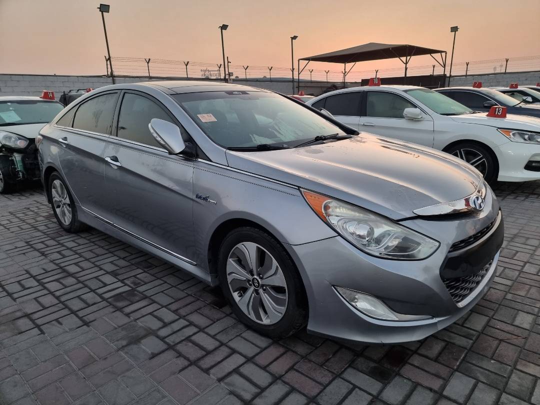 2015 HYUNDAI SONATA — 146894 Miles — Lot 215487 — Ind. 12 - Marhaba Auctions Used Cars - Image 3