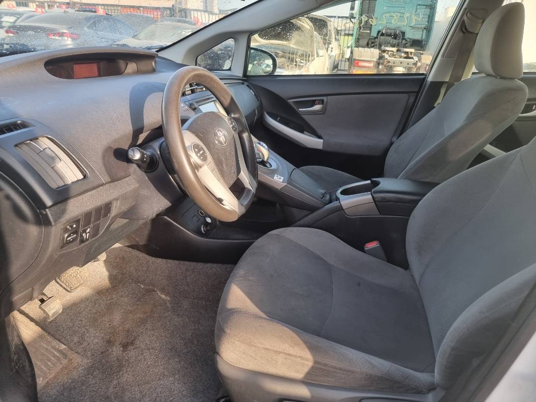 2014 TOYOTA PRIUS — 234507 Miles — Lot 0366287 — Ind. 12 - Marhaba Auctions Used Cars - Image 9