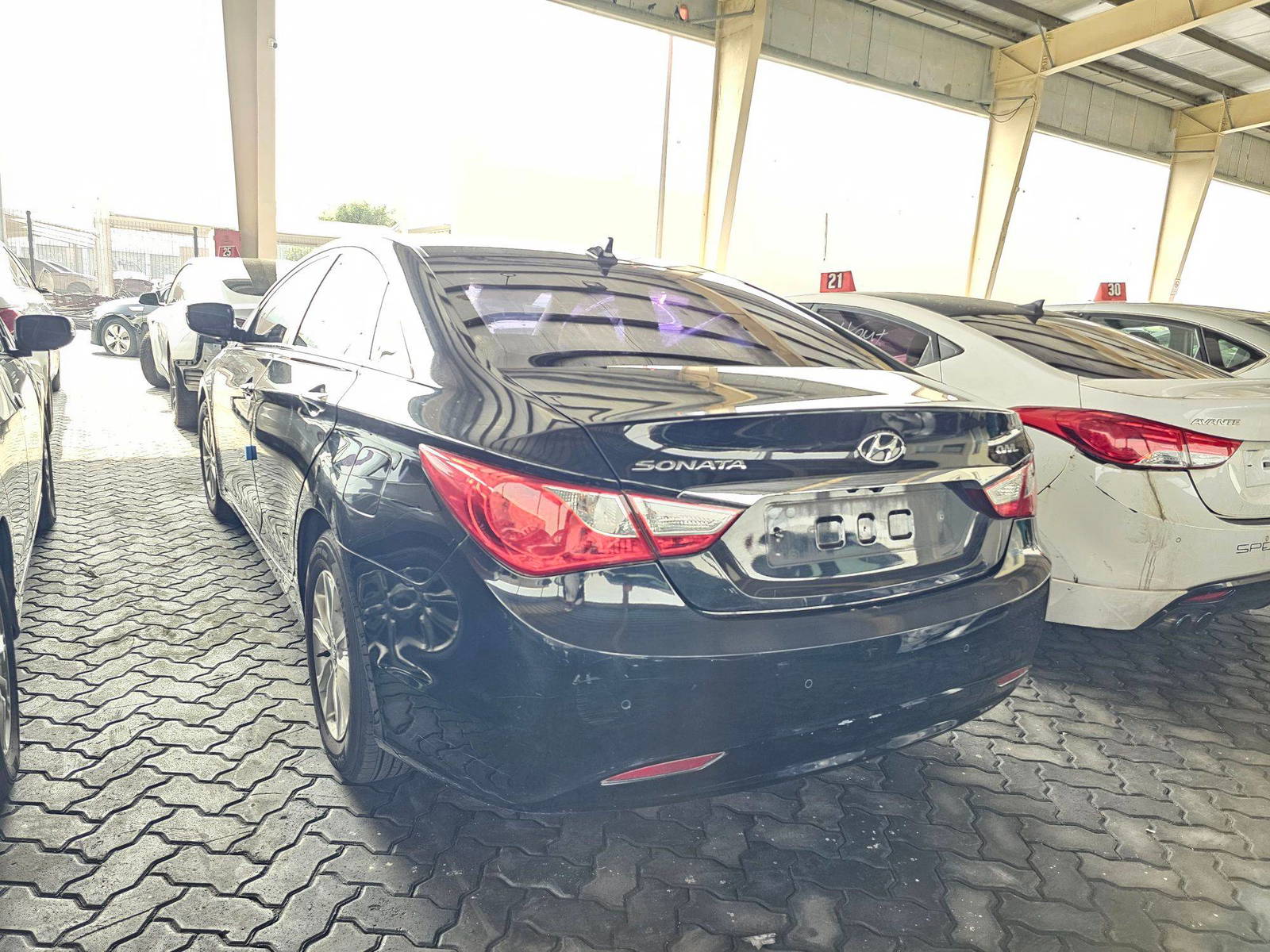 2012 HYUNDAI SONATA — 165331 KM — Lot 470835 — Souq - Marhaba Auctions Used Cars - Image 5