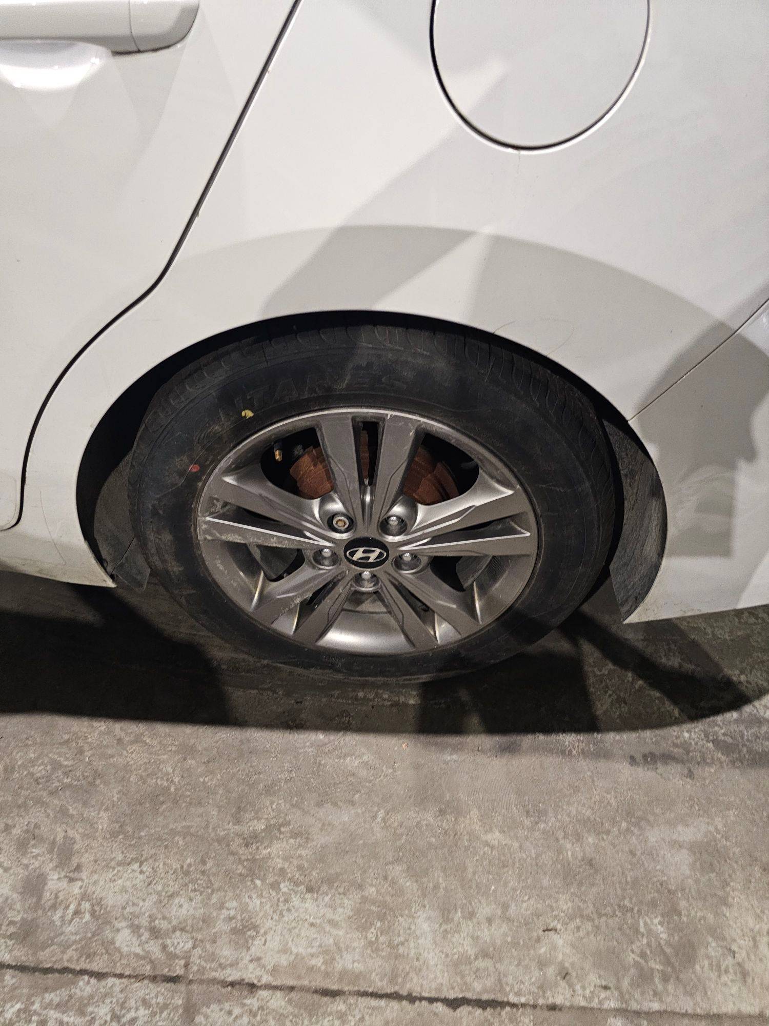HYUNDAI ELANTRA 2018 - Marhaba Auction Used Cars - Image 6