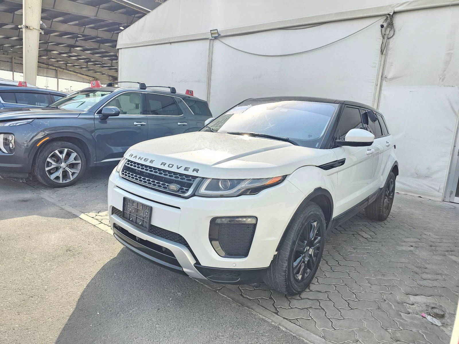 2017 LAND ROVER RANGE ROVER EVOQUE — 145468 Miles — Lot G3HH172651 — Souq - Marhaba Auctions Used Cars - Image 5