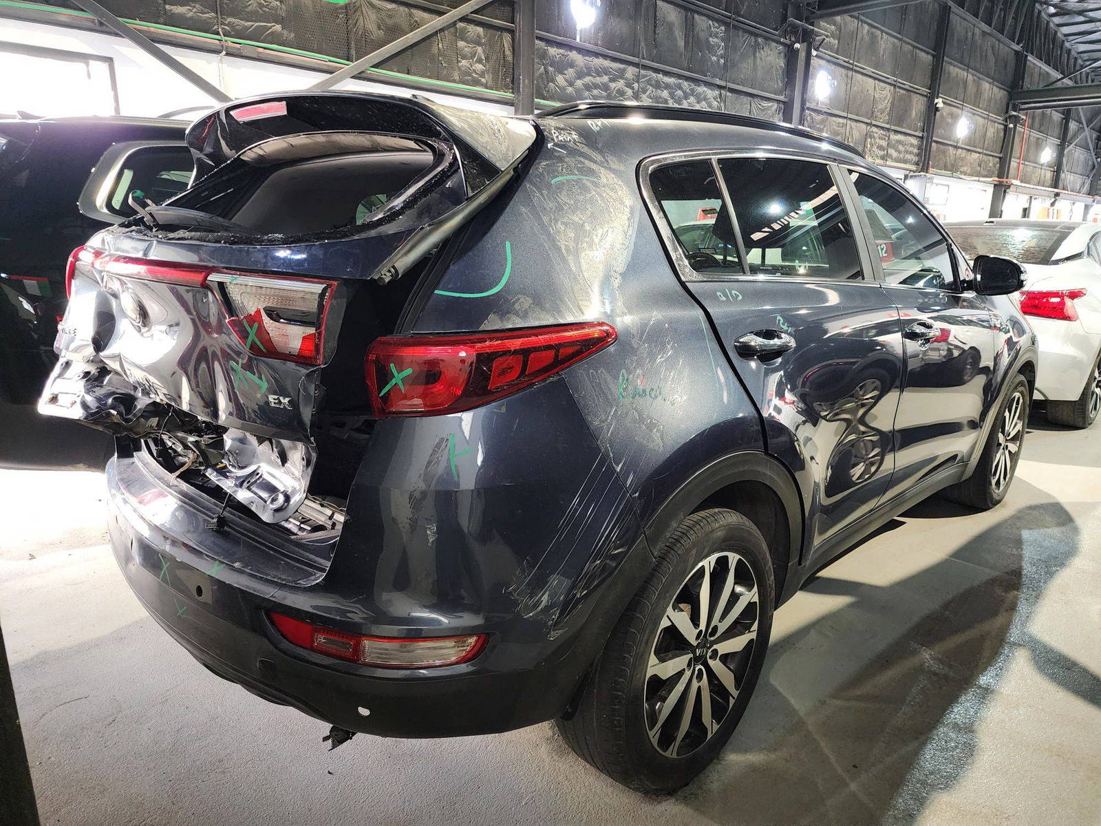 2018 KIA SPORTAGE — 133678 Miles — Lot 39852726 — Souq - Marhaba Auctions Used Cars - Image 5