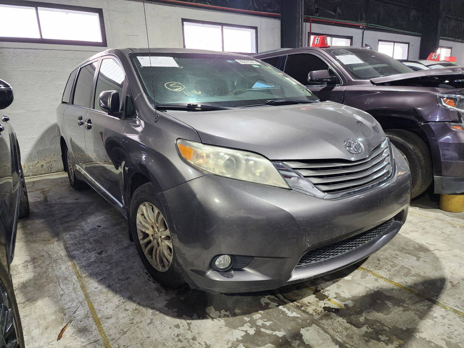 2011 TOYOTA SIENNA — 225496 Miles — Lot 118568 — Al Quoz - Marhaba Auctions Used Cars - Image 10