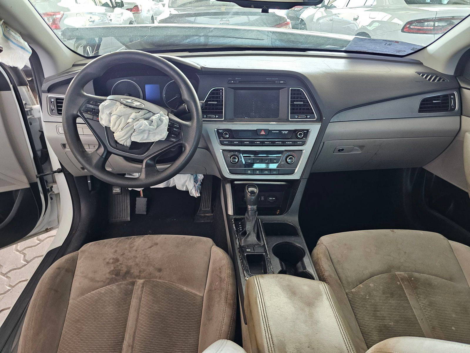 HYUNDAI SONATA 2016 - Marhaba Auction Used Cars - Image 7