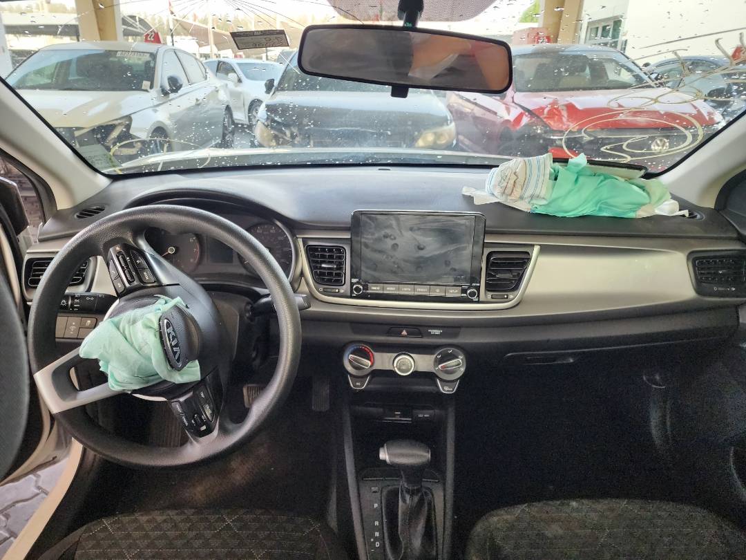 2021 KIA RIO — 90462 Miles — Lot 37883774 — Souq - Marhaba Auctions Used Cars - Image 6