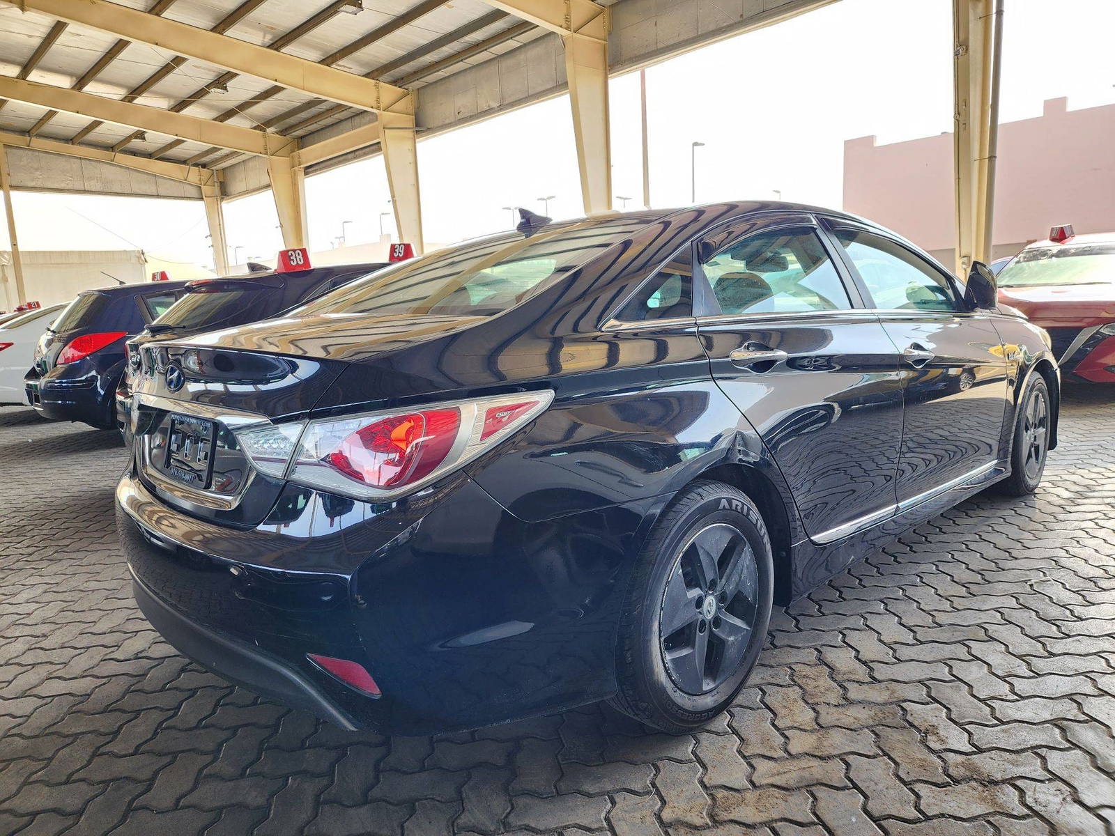 2012 HYUNDAI SONATA — 188873 Miles — Lot 125487 — Souq - Marhaba Auctions Used Cars - Image 3