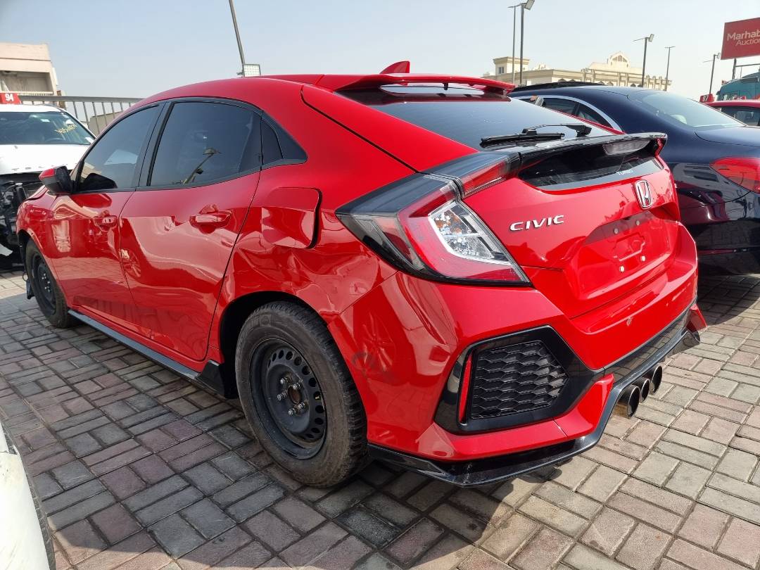 2018 HONDA CIVIC — 110470 KM — Lot 79488644 — Ind. 12 - Marhaba Auctions Used Cars - Image 4