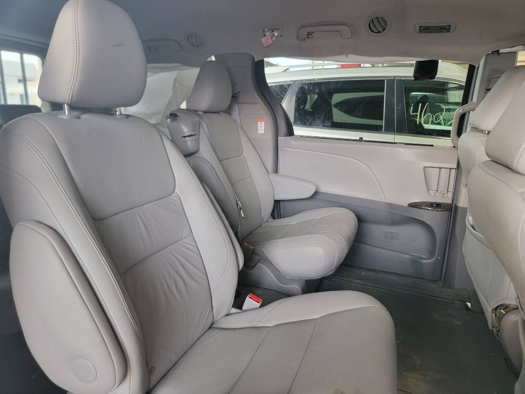 2016 TOYOTA SIENNA — 79915 Miles — Lot GS746836 — Main - Marhaba Auctions Used Cars - Image 6
