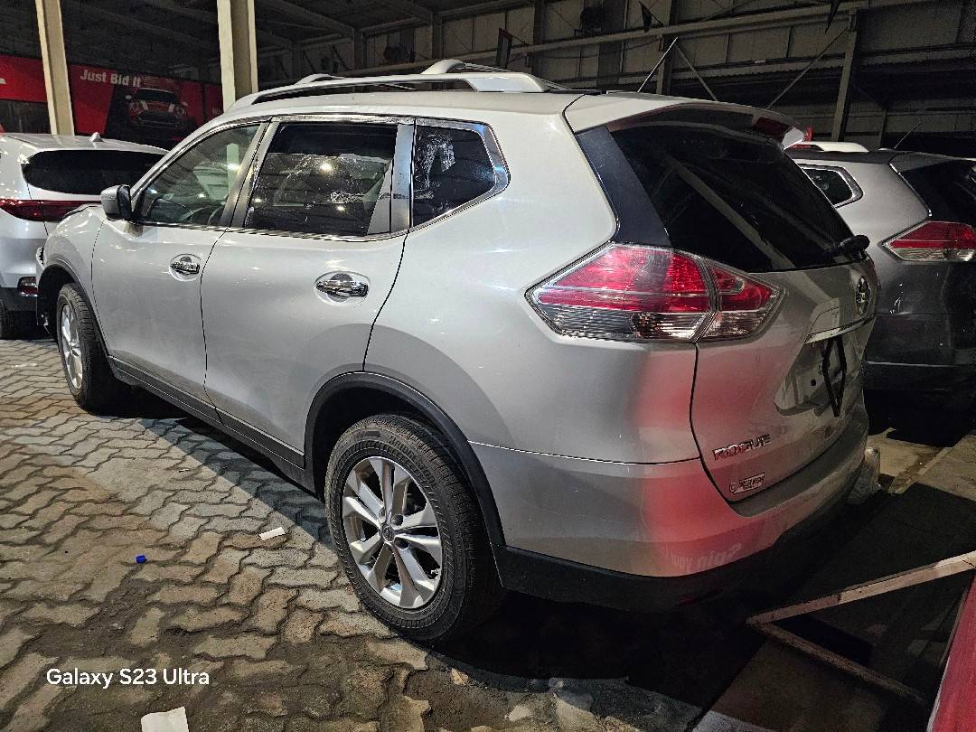 NISSAN ROGUE