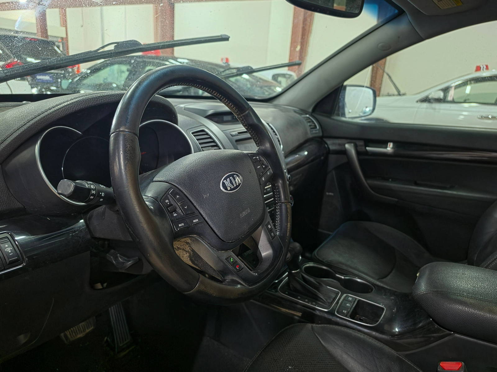 2015 KIA SORENTO — 209263 Miles — Lot 44142919 - Marhaba Auctions Used Cars - Image 9
