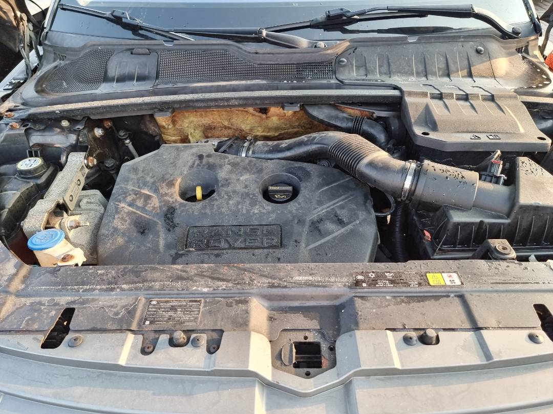 2013 LAND ROVER RANGE ROVER EVOQUE PURE — 144720 Miles — Lot 738505 - Marhaba Auctions Used Cars - Image 11