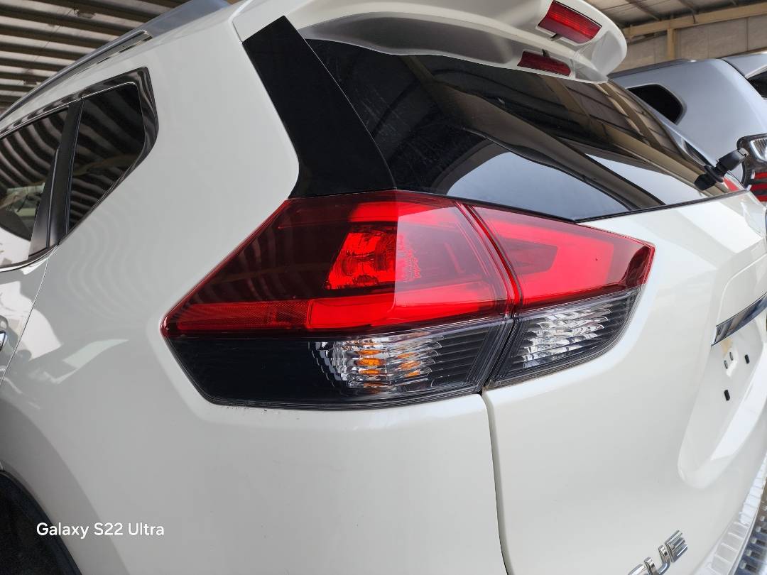 2018 NISSAN ROGUE — 80783 Miles — Lot 38664254C — Ind. 12 - Marhaba Auctions Used Cars - Image 4