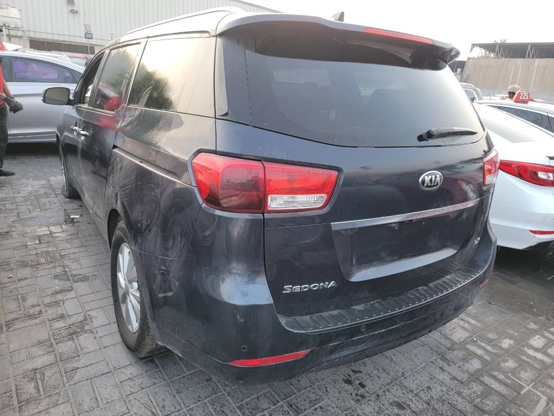 2017 KIA SEDONA — 135746 Miles — Lot 13H6266585 — Main - Marhaba Auctions Used Cars - Image 6