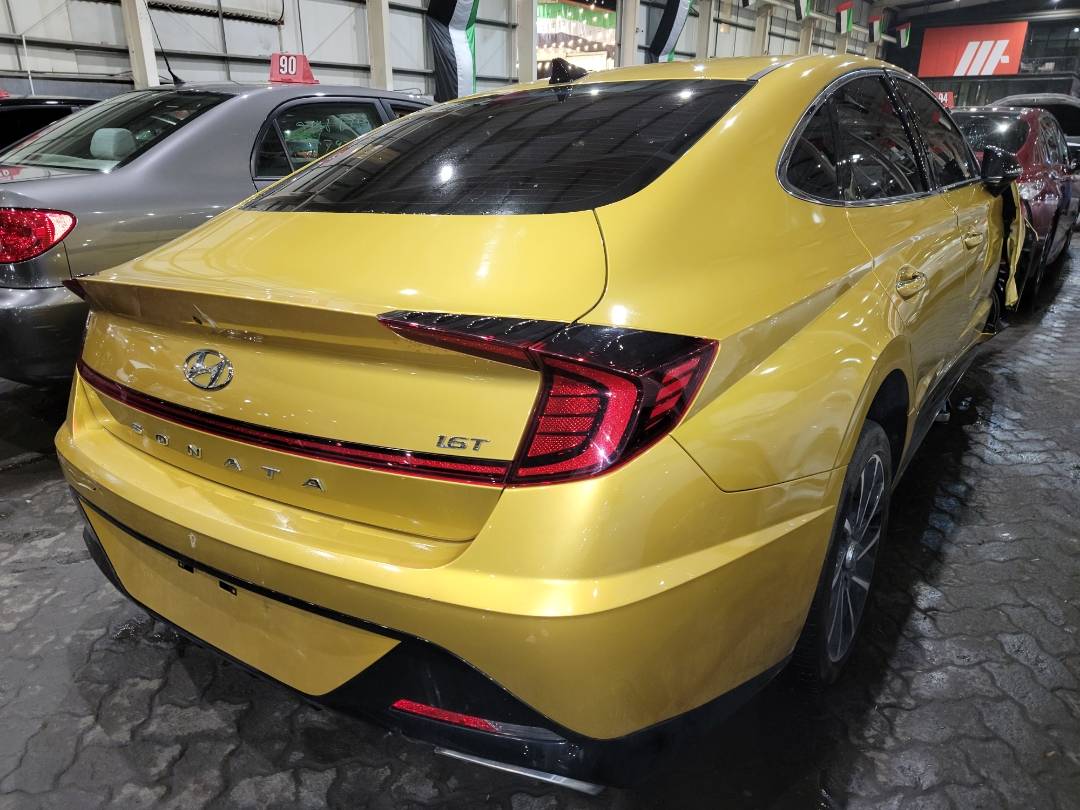 2020 HYUNDAI SONATA — 29925 Miles — Lot 65335303 - Marhaba Auctions Used Cars - Image 4