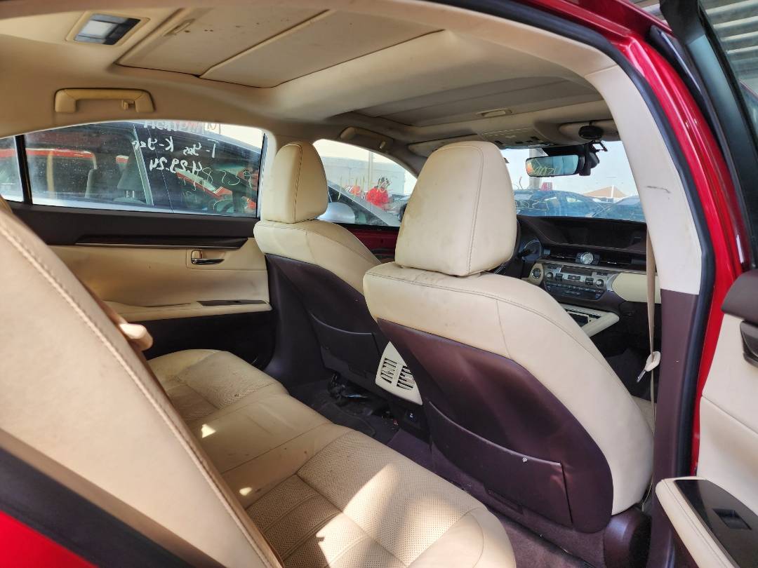 2016 LEXUS ES 350 — 119821 Miles — Lot 38149934 — Souq - Marhaba Auctions Used Cars - Image 5