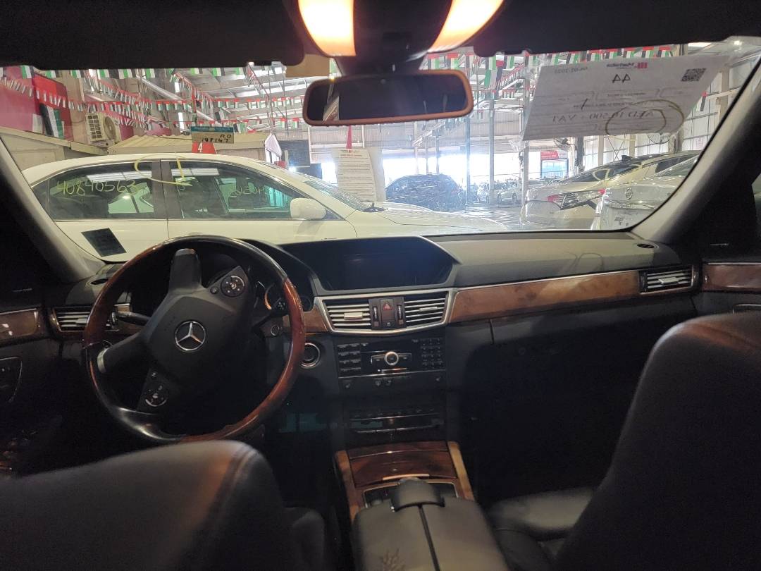 2010 MERCEDES BENZ E 350 — 183147 Miles — Lot 76057214 — Main - Marhaba Auctions Used Cars - Image 8