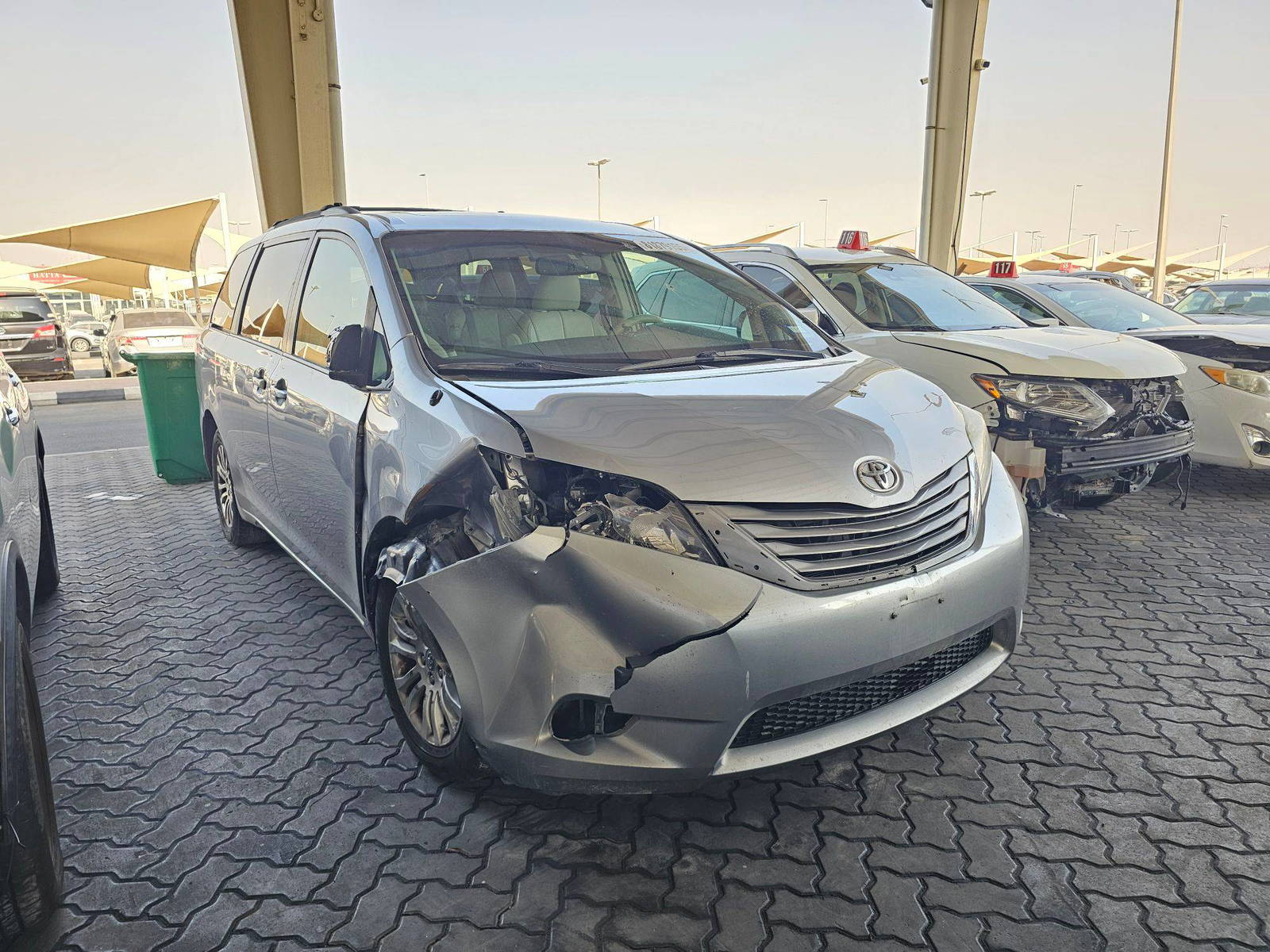 2011 TOYOTA SIENNA — 178414 Miles — Lot 81879155 — Souq - Marhaba Auctions Used Cars - Image 4