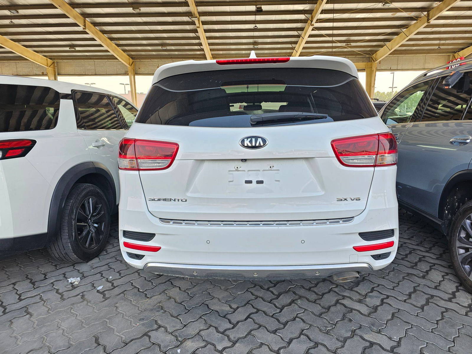 KIA SORENTO 2016 - Marhaba Auction Used Cars - Image 4