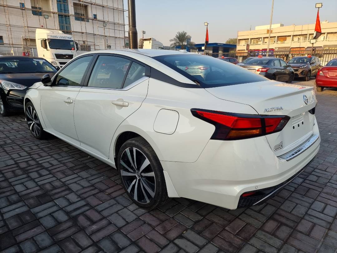 2022 NISSAN ALTIMA — 20581 Miles — Lot 124578 — Main - Marhaba Auctions Used Cars - Image 5
