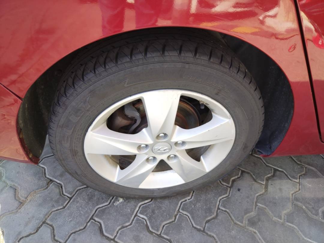 2011 HYUNDAI ELANTRA — 163926 Miles — Lot 37587940 - Marhaba Auctions Used Cars - Image 8