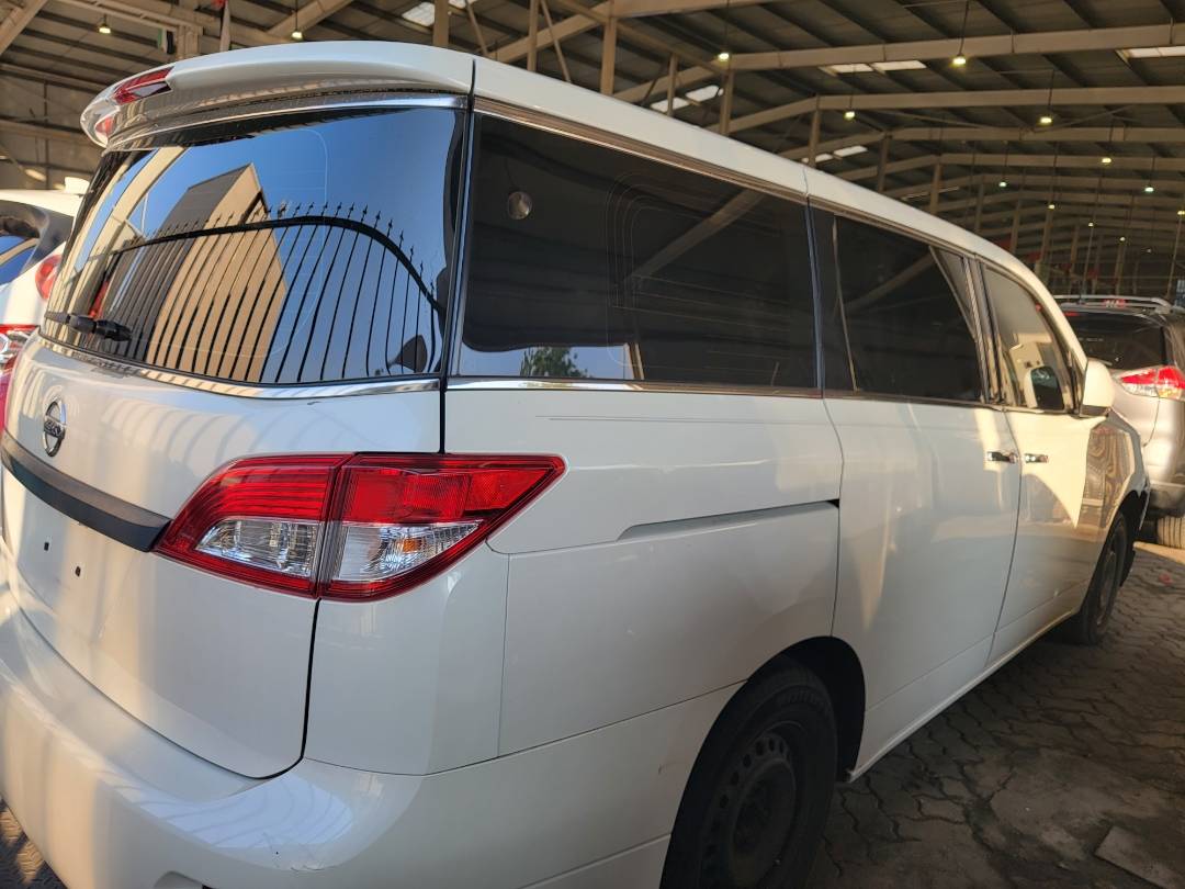 2014 NISSAN QUEST — 200595 Miles — Lot 42373534 - Marhaba Auctions Used Cars - Image 3