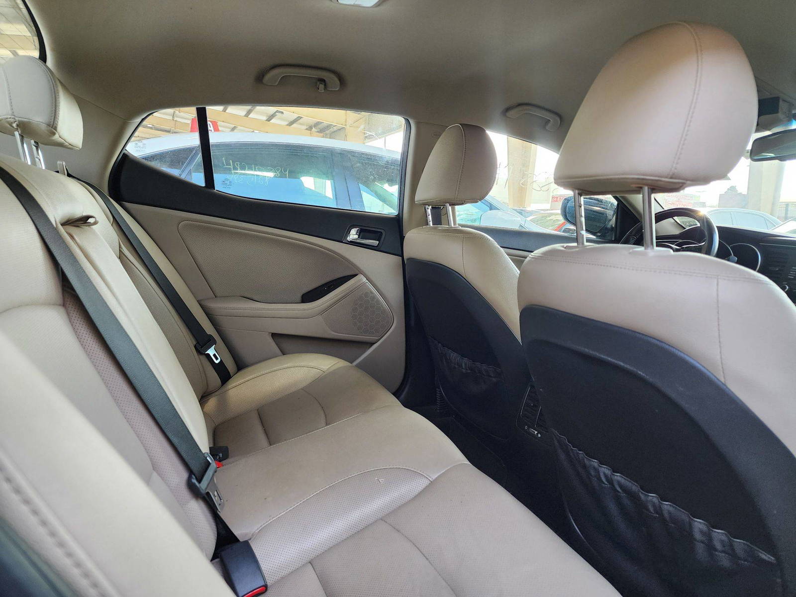 2015 KIA OPTIMA — 199692 Miles — Lot 38851444 — Souq - Marhaba Auctions Used Cars - Image 4