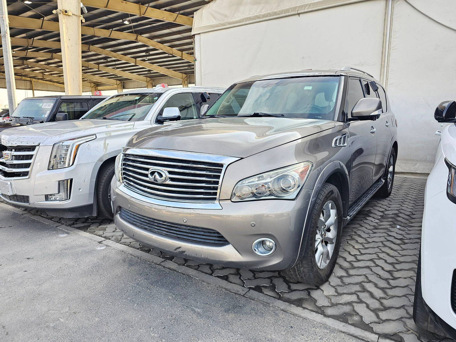 INFINITI QX80 2014 - Marhaba Auction Used Cars - Image 3