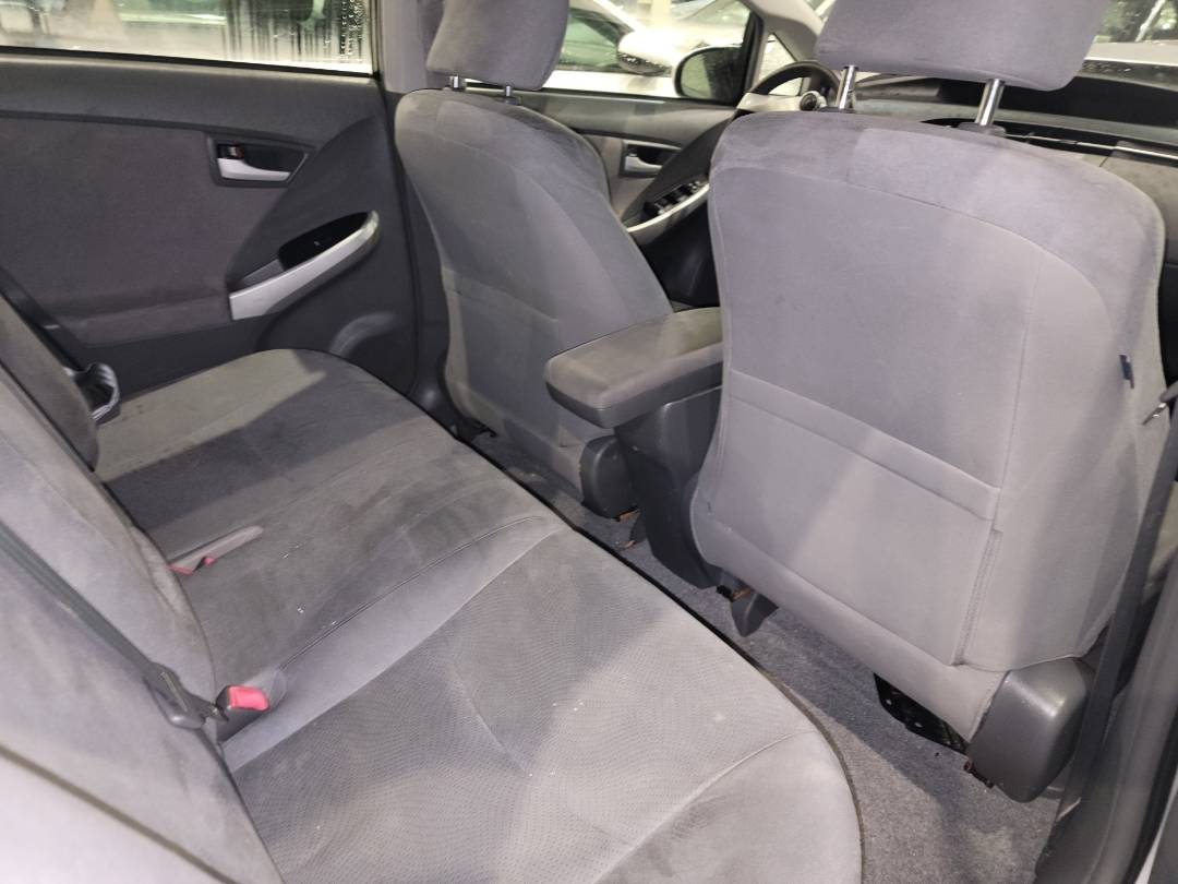 2010 TOYOTA PRIUS — 196649 Miles — Lot 37623093 - Marhaba Auctions Used Cars - Image 8