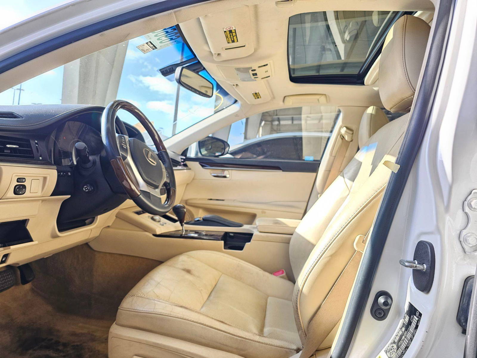 LEXUS ES 300H 2014 - Marhaba Auction Used Cars - Image 10