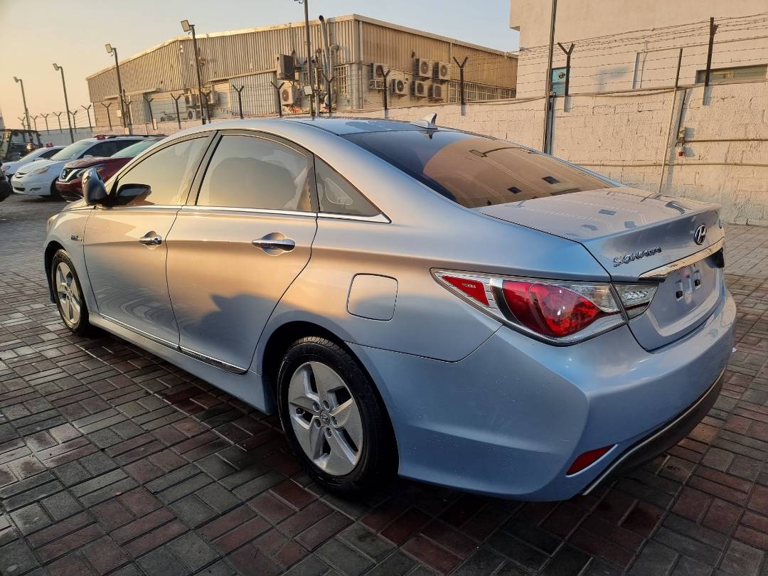 2011 HYUNDAI SONATA — 289491 Miles — Lot 215487 — Ind. 12 - Marhaba Auctions Used Cars - Image 5