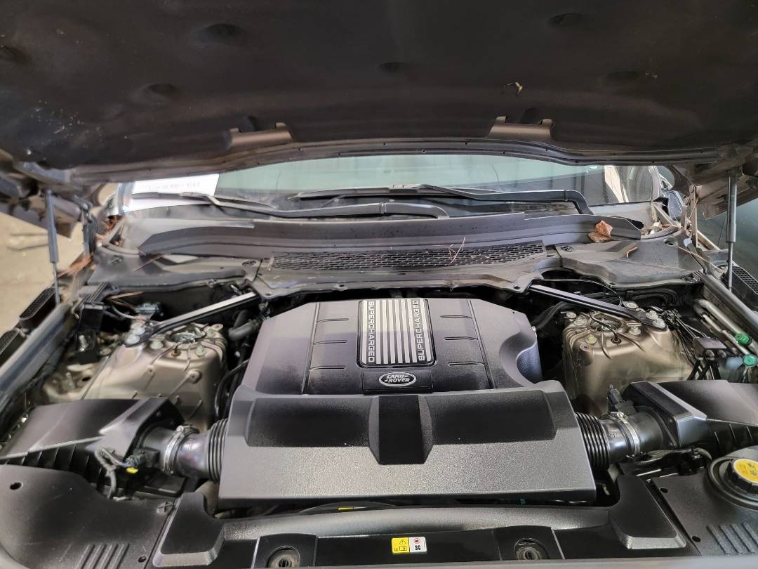 2015 LAND ROVER RANGE ROVER SPORT HSE — 128030 Miles — Lot 47036615 — Main - Marhaba Auctions Used Cars - Image 11