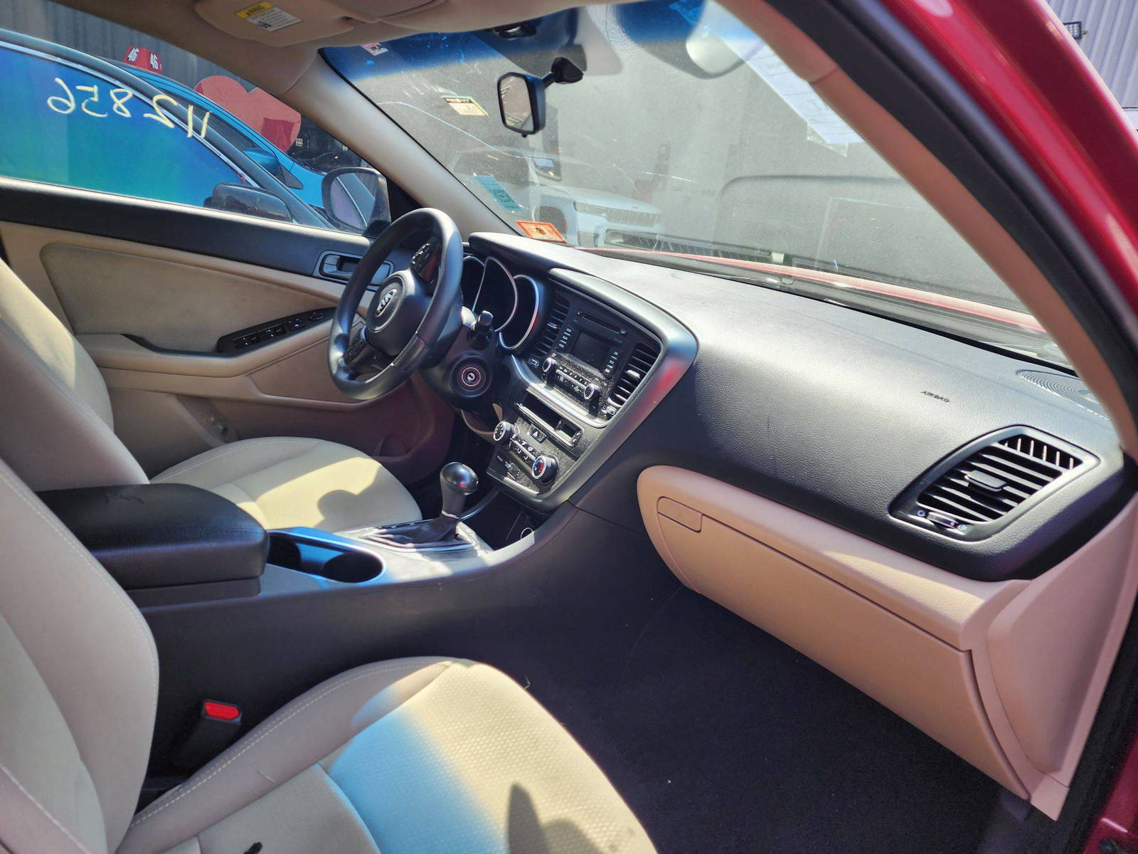 2015 KIA OPTIMA — 112856 Miles — Lot 53851884 — Al Quoz - Marhaba Auctions Used Cars - Image 8
