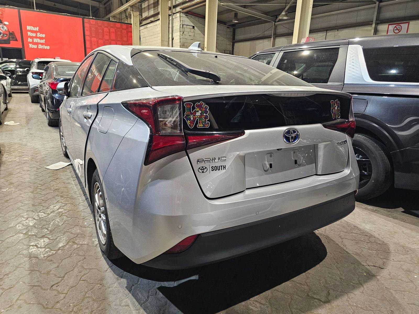 2022 TOYOTA PRIUS — 77313 Miles — Lot N3180702 — Main - Marhaba Auctions Used Cars - Image 5