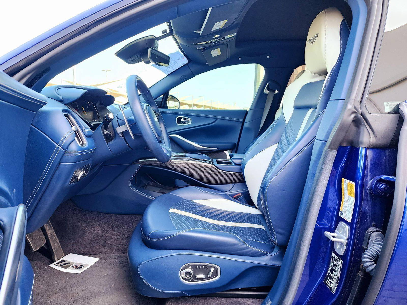 2023 ASTON MARTIN DBX 707 — 11836 KM — Lot 50630774 — Al Quoz - Marhaba Auctions Used Cars - Image 11