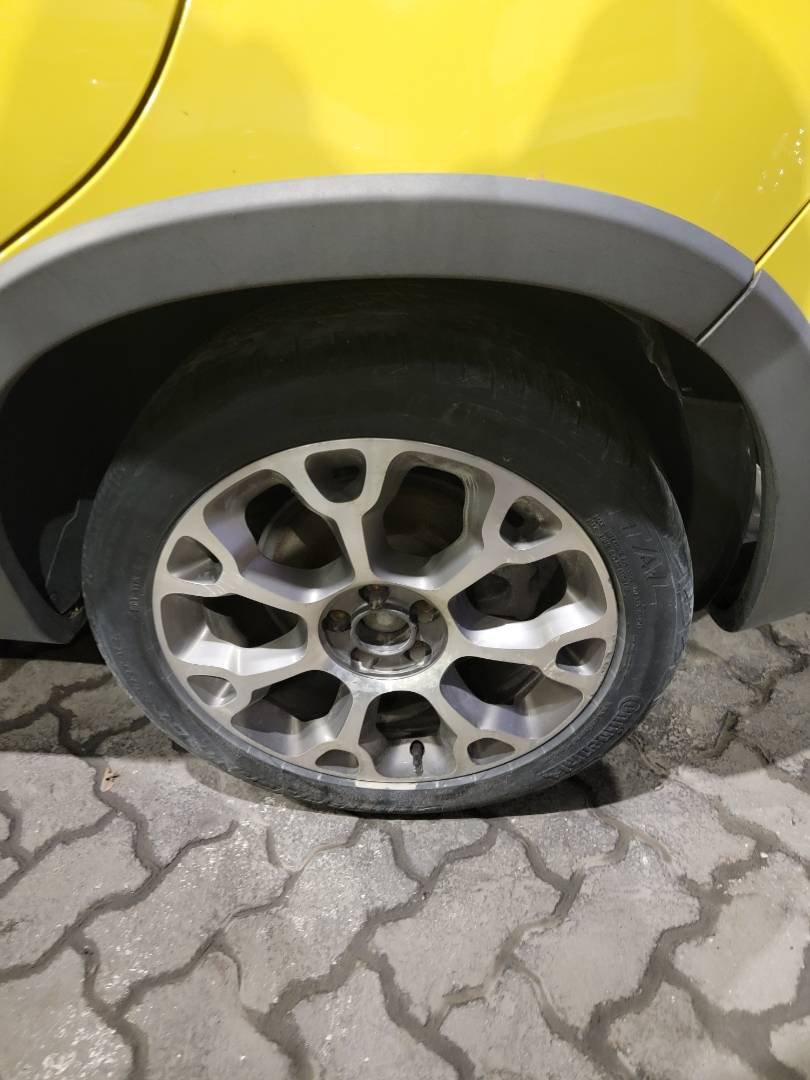 2014 FIAT 500L TREKKING — 109228 Miles — Lot EZ021431 — Main - Marhaba Auctions Used Cars - Image 9