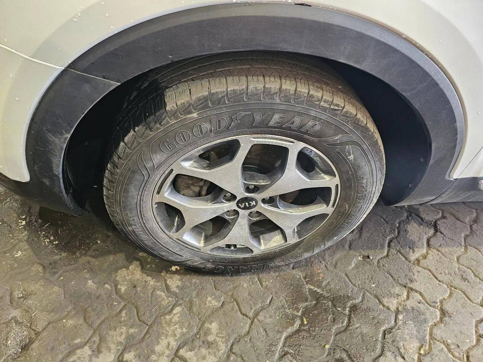 KIA TELLURIDE EX 2020 - Marhaba Auction Used Cars - Image 6