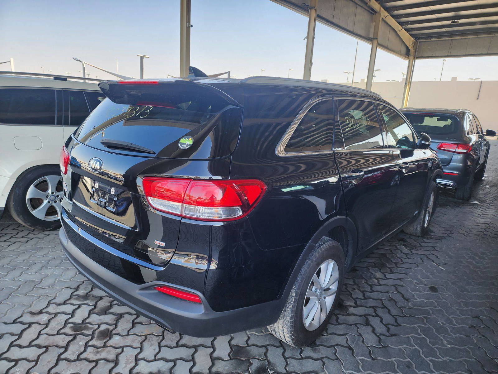 2018 KIA SORENTO — 101966 Miles — Lot 38037313 - Marhaba Auctions Used Cars - Image 4